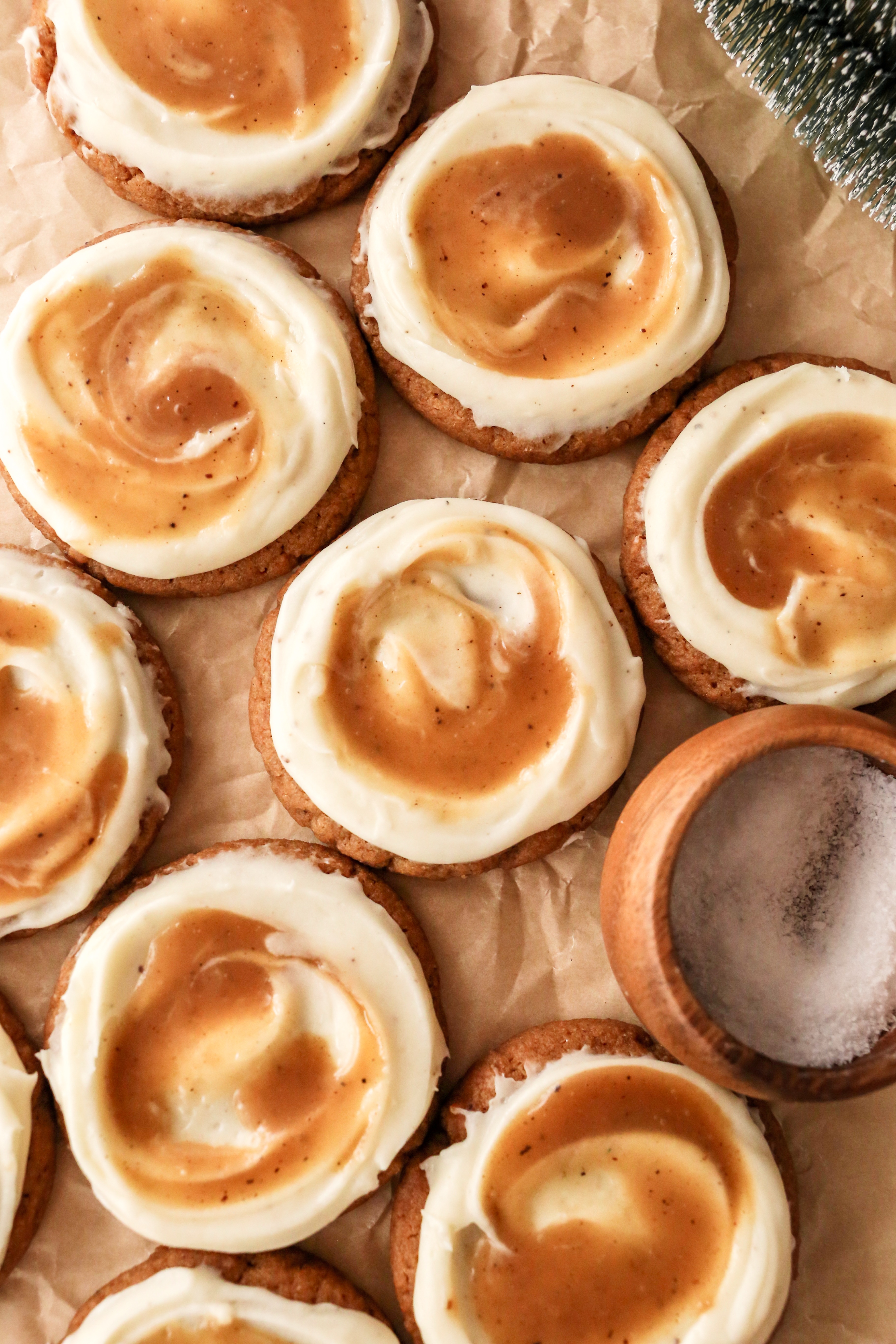 Salted Caramel Gingerbread Cookies