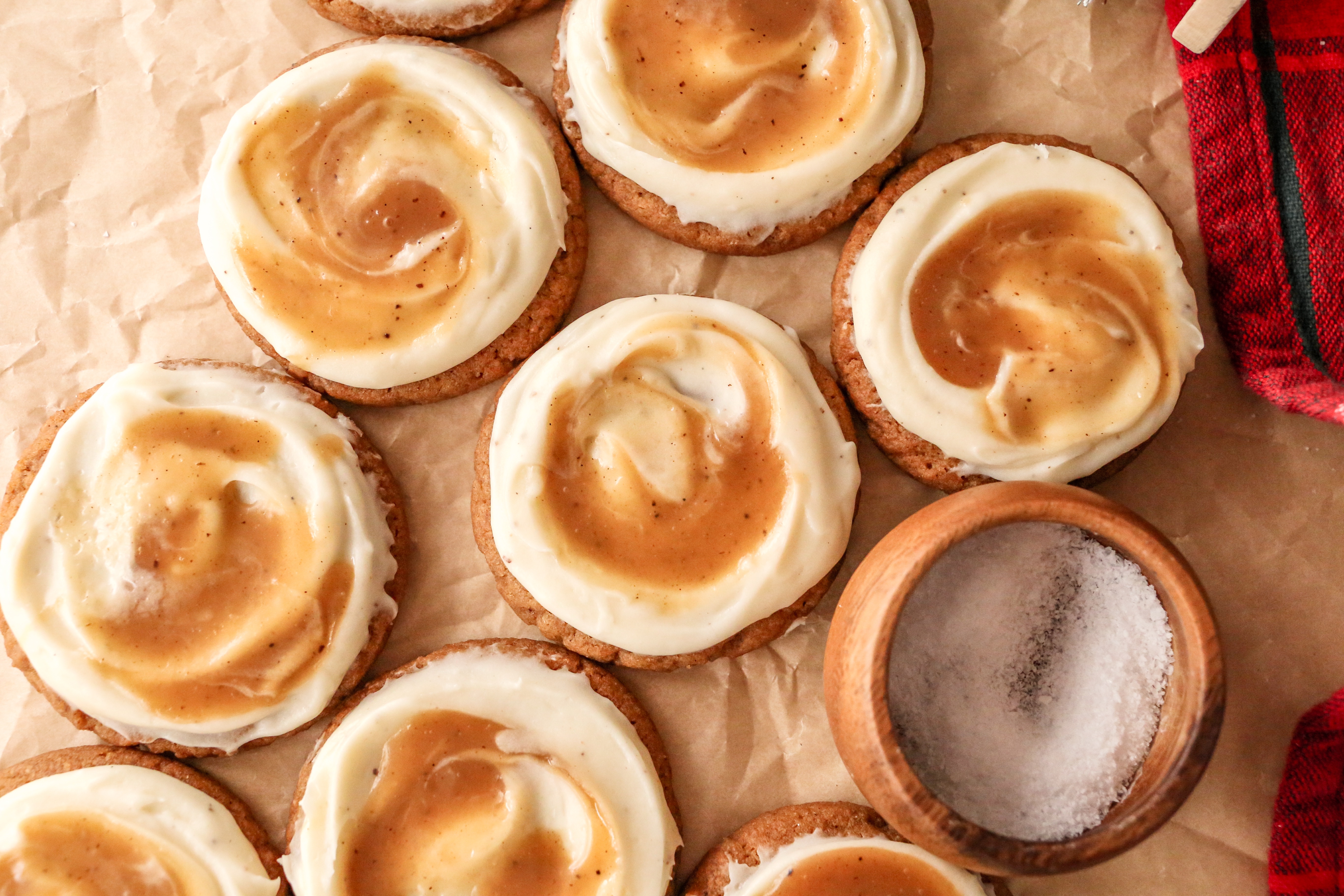 Salted Caramel Gingerbread Cookies