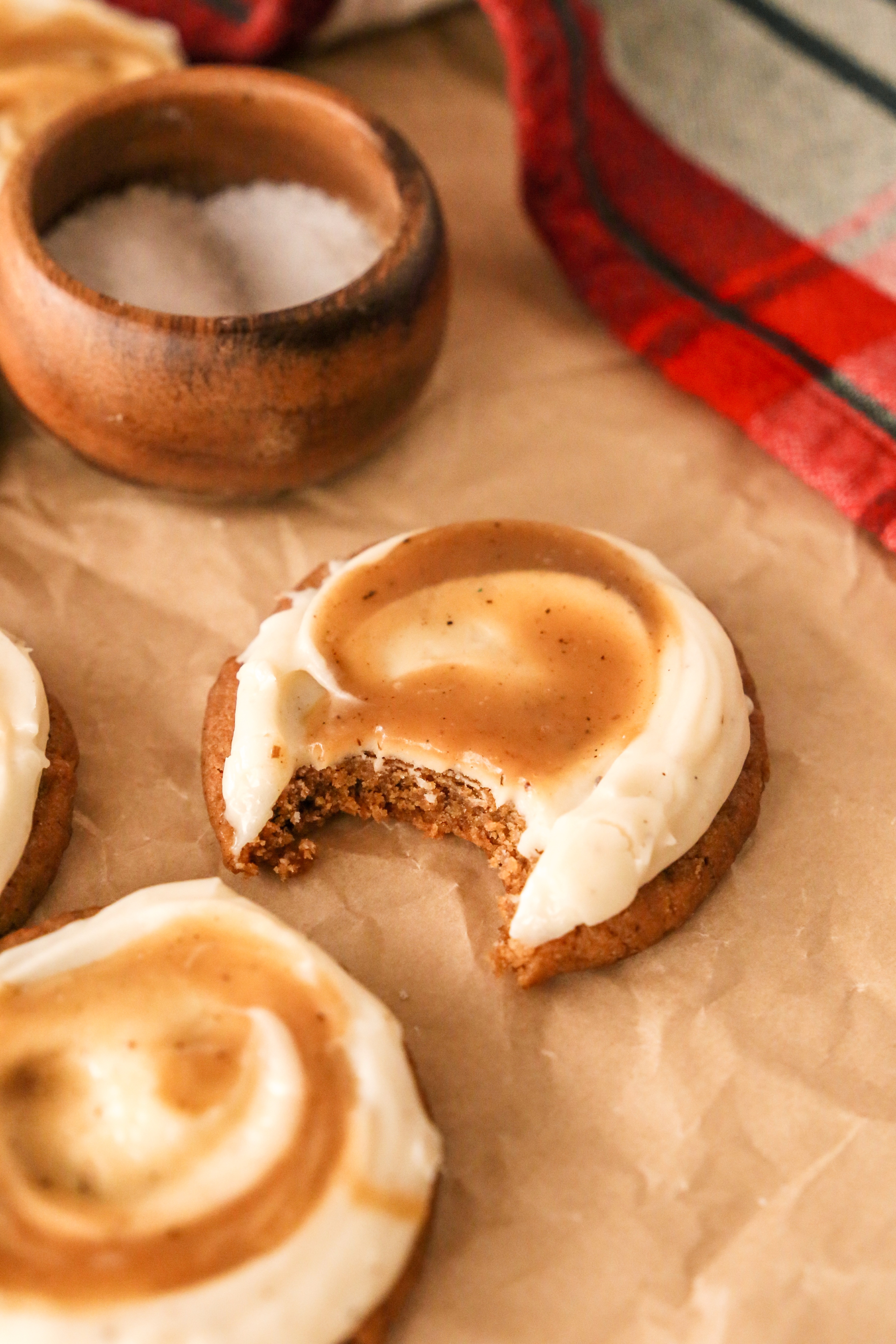 Salted Caramel Gingerbread Cookies