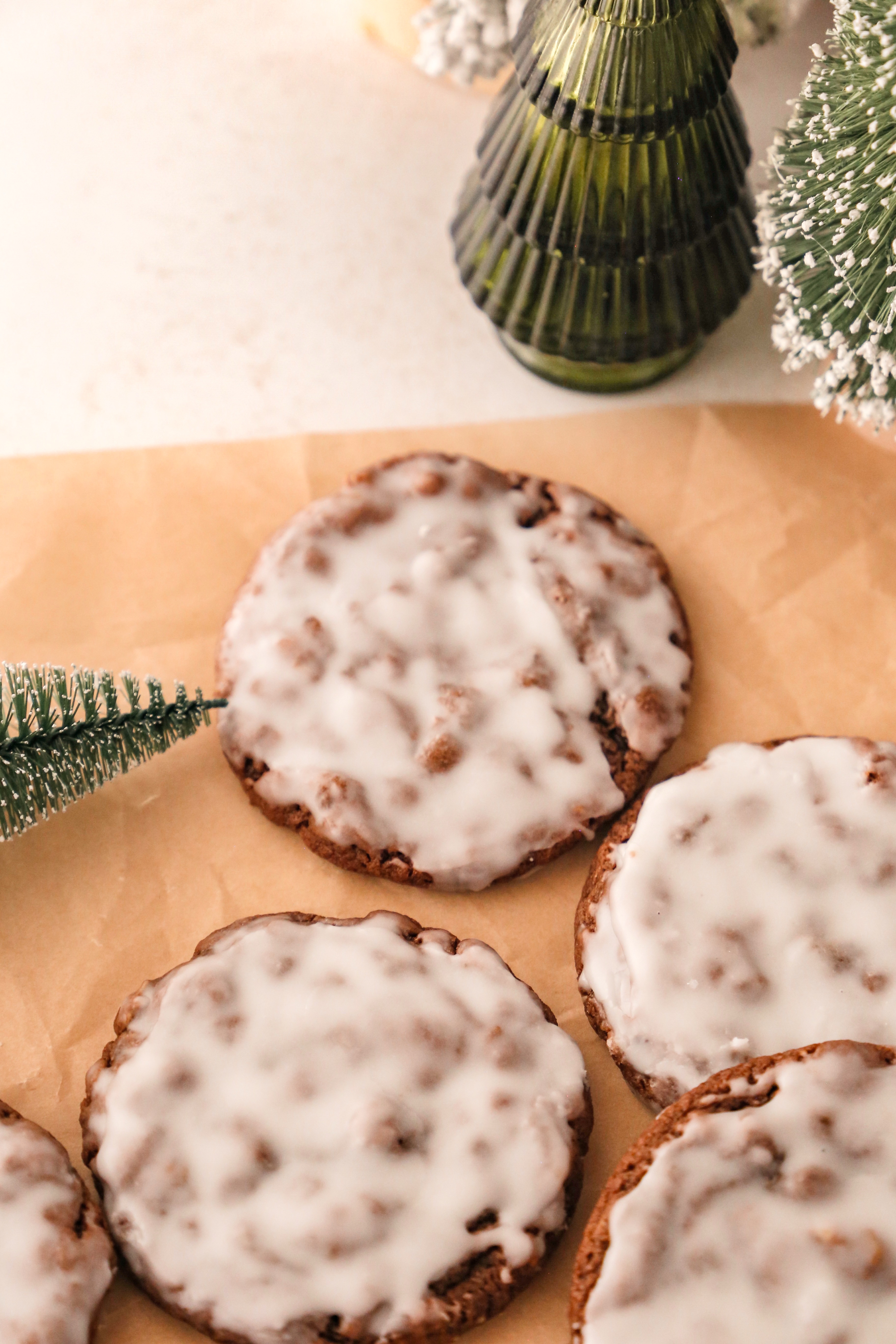 Chocolate Cinnamon Iced Oatmeal Cookies

